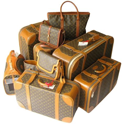 set di valigie louis vuitton|louis vuitton luggage.